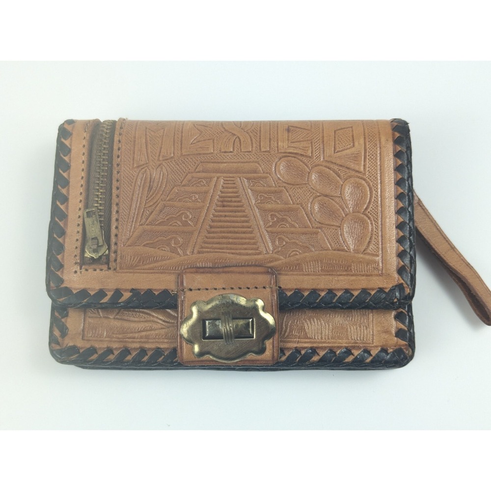 Vintage 70s Leather Ladies‎ Wallet Clutch Mexico Hand Tooled Embossed